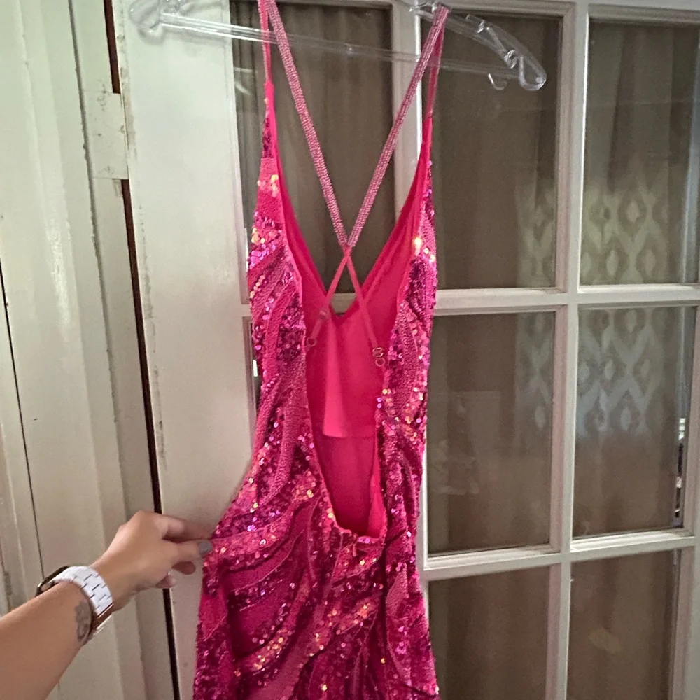 Homecoming dress - Picture 1 of 5
